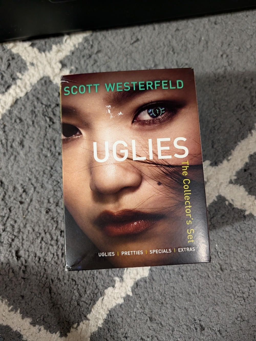 Uglies The Collector Set Of Books
